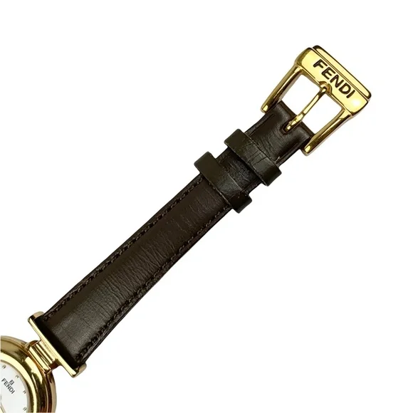 FENDI 320L Vintage Watch display picture 3
